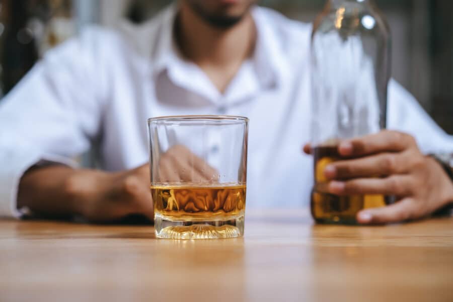 How Do I Know If I Am an Alcoholic?
