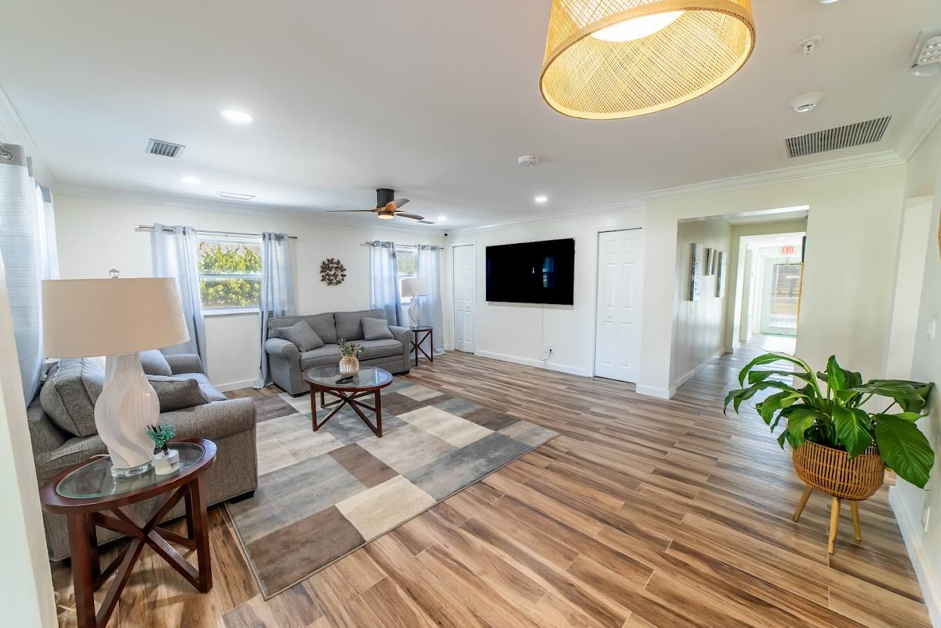 Brighten Bay FL, LLC