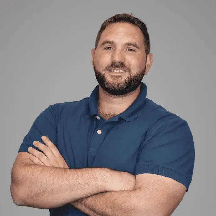Kyle Medeiros 